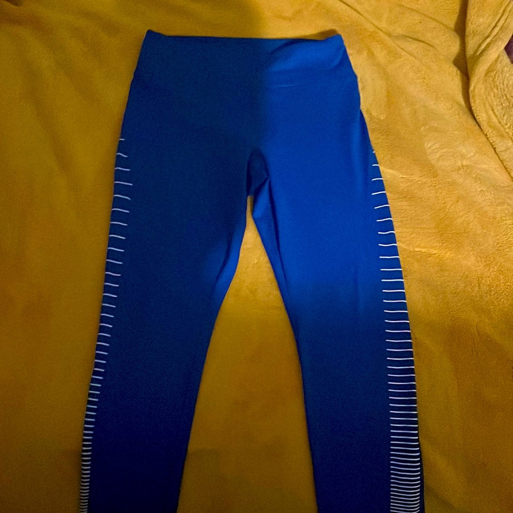 Forever 21, Legging joggers blue white stripes.